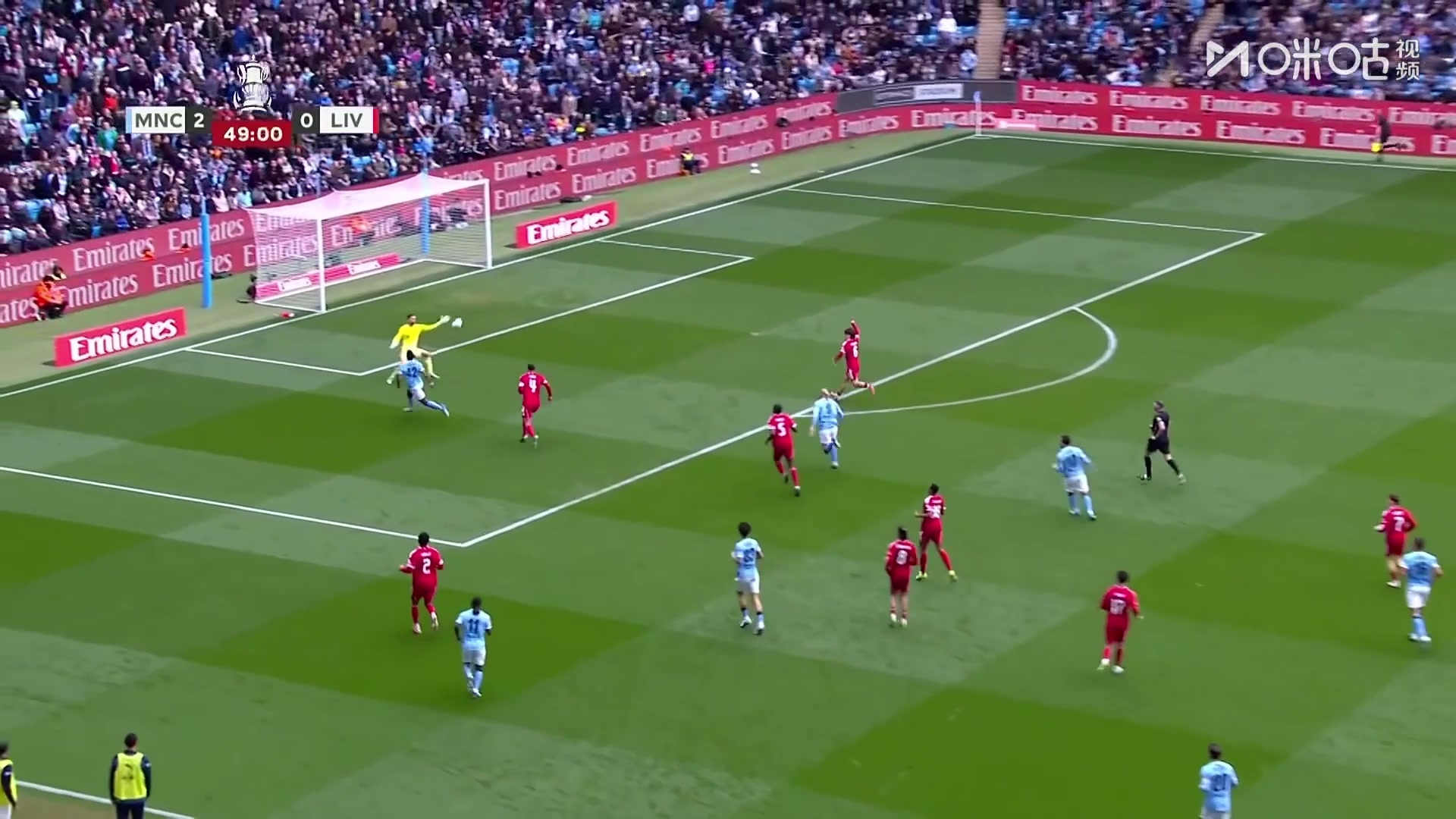 打崩了塞梅尼奥冷静挑射破门曼城3-0利物浦