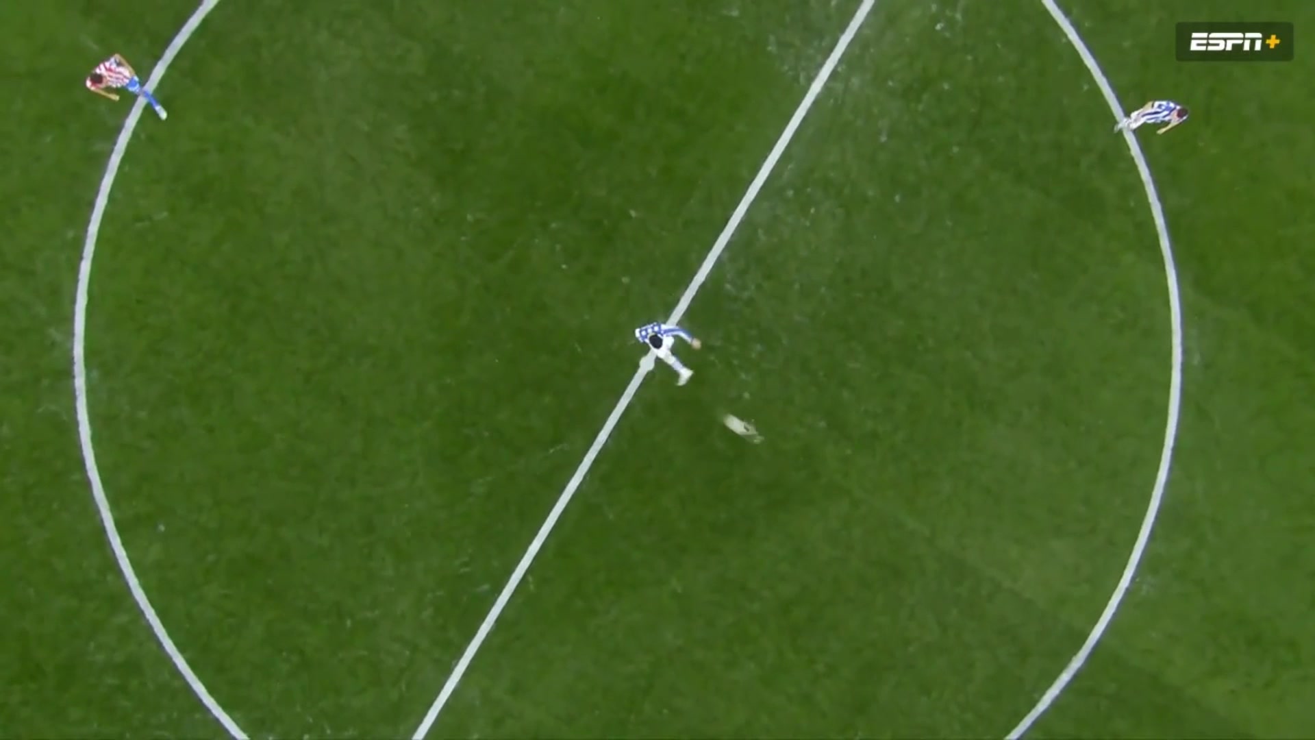 马竞开场14秒落后格德斯左路传中巴雷内切亚头球破门