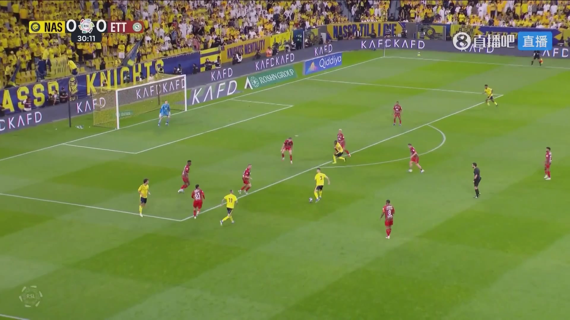 胜利1-0取得领先C罗射门被扑出科曼跟进门前打空门得手