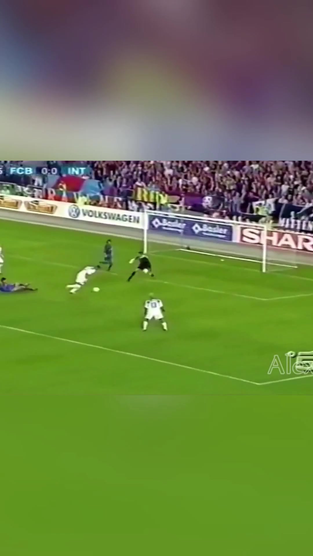 后卫噩梦阿德里亚诺身体素质碾压防线破门对手人仰马翻太震撼