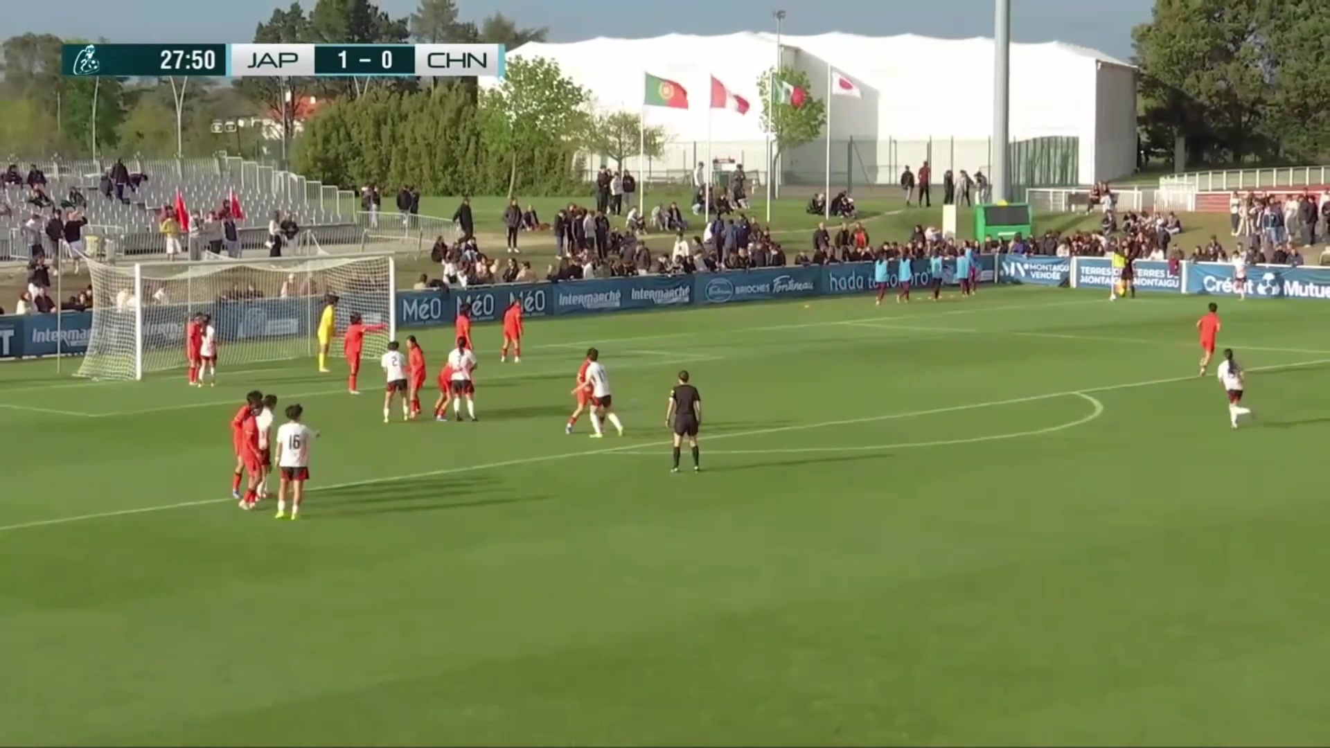 中国U16女足再丢一球日本角球造乱战川原未梦推射破门